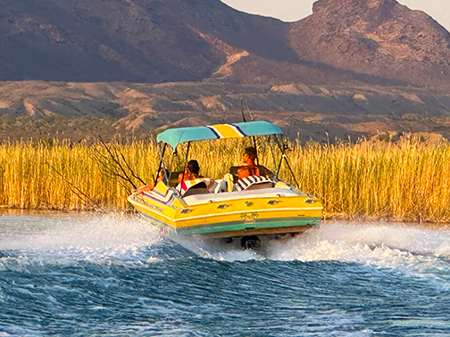Discover the Beauty of the Majestic Lake Havasu: Your Ultimate Escape!